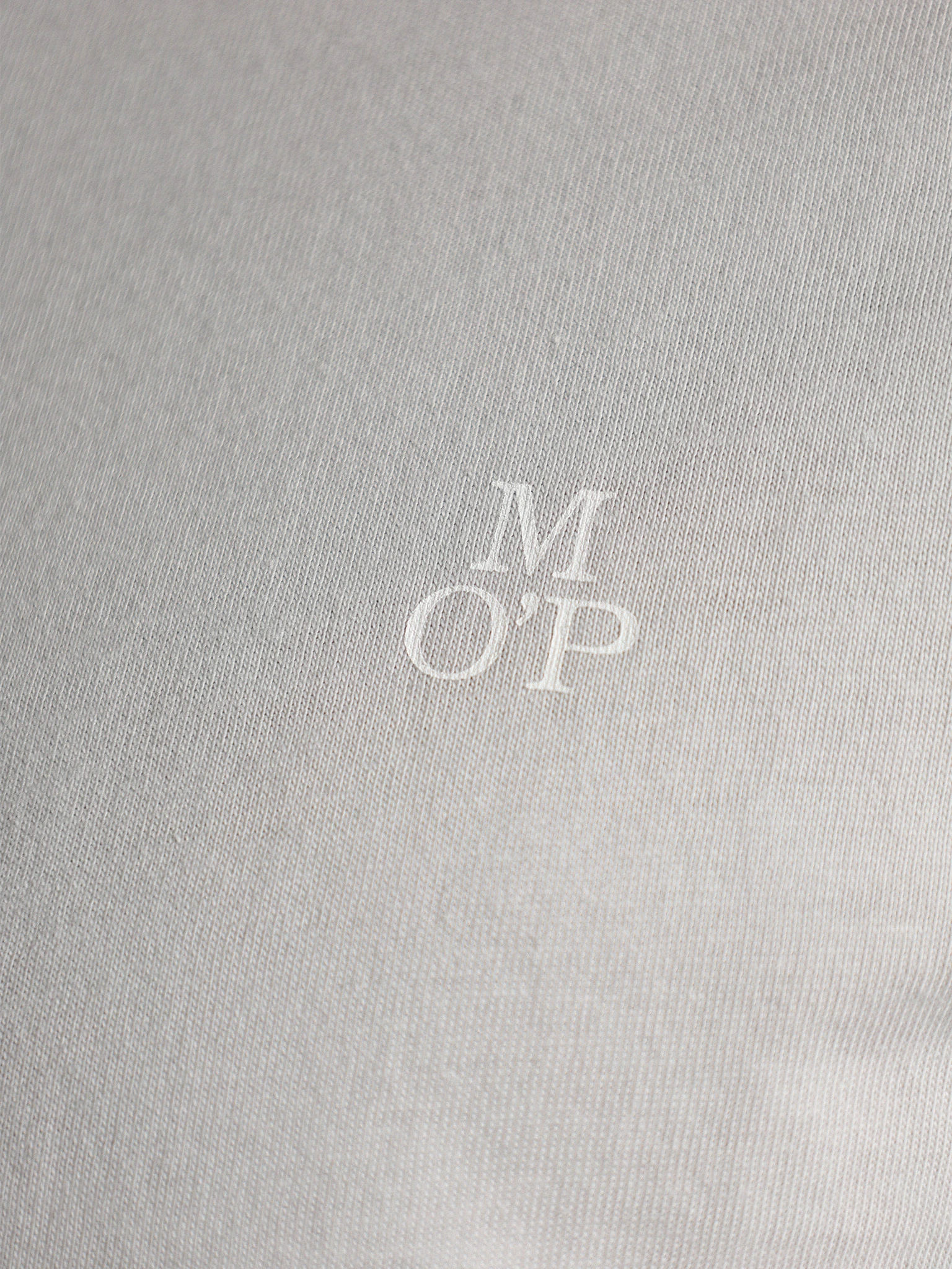 Футболка светло-серого цвета из хлопка